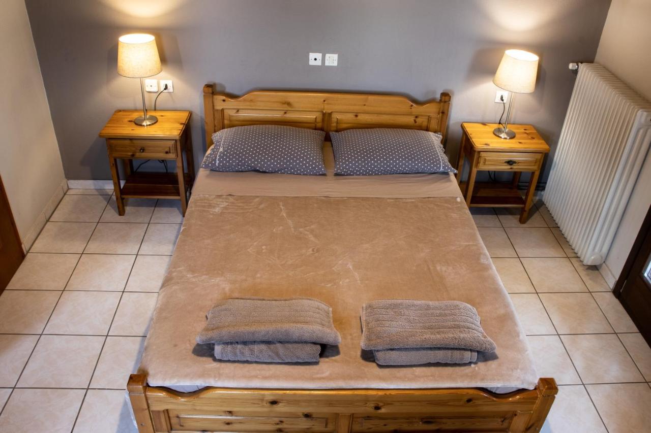 Alli Meria Hotel Defkalion מראה חיצוני תמונה