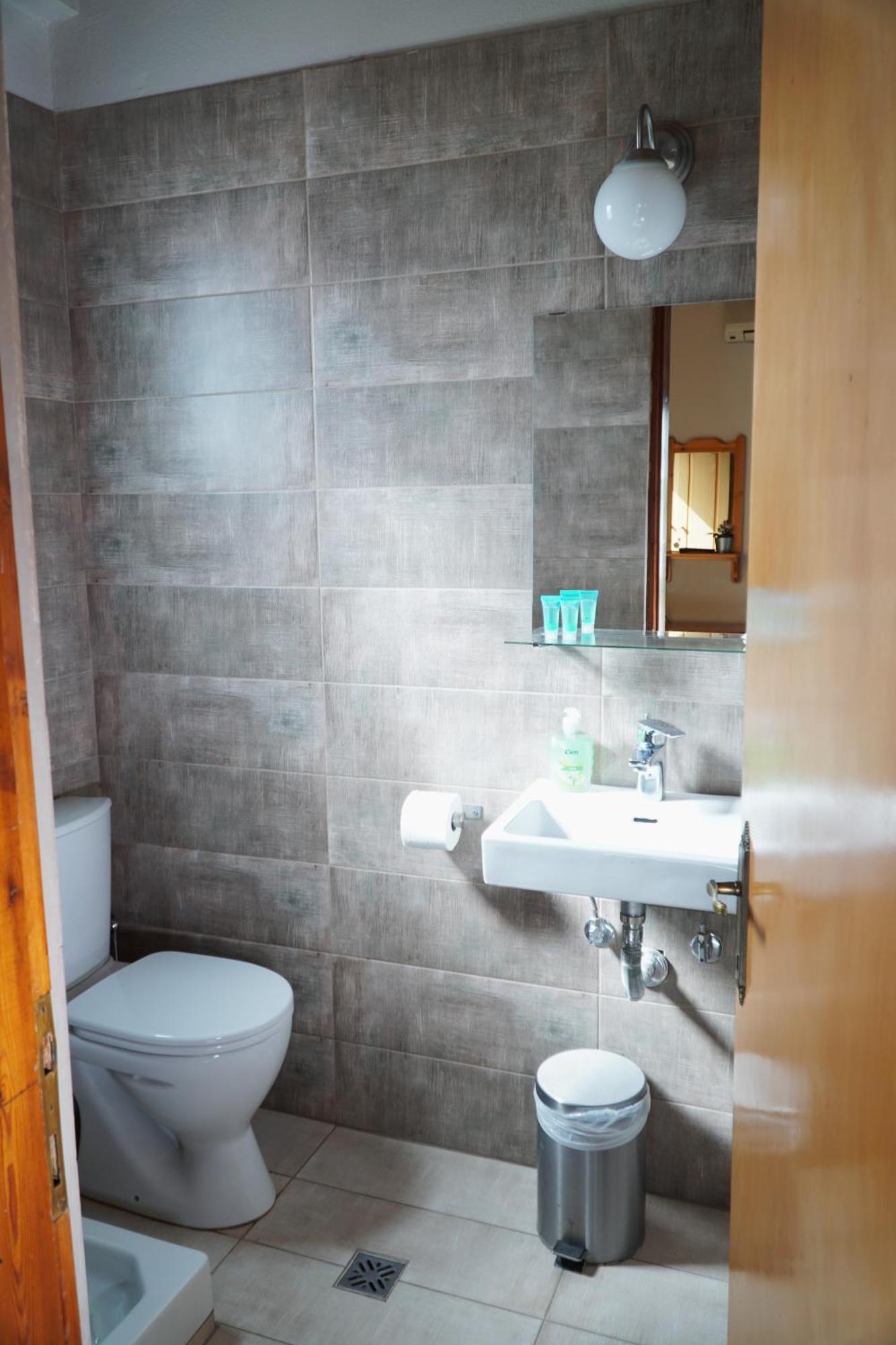 Alli Meria Hotel Defkalion מראה חיצוני תמונה