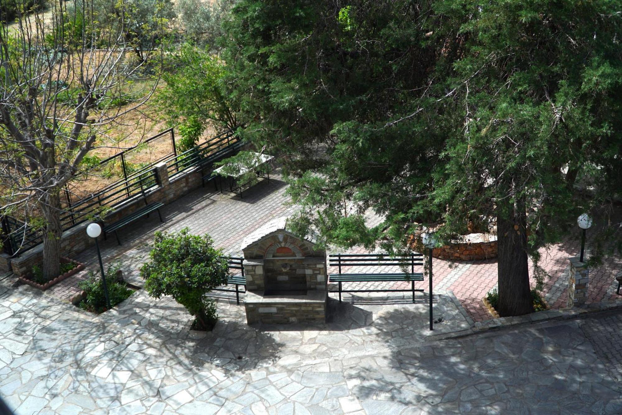 Alli Meria Hotel Defkalion מראה חיצוני תמונה