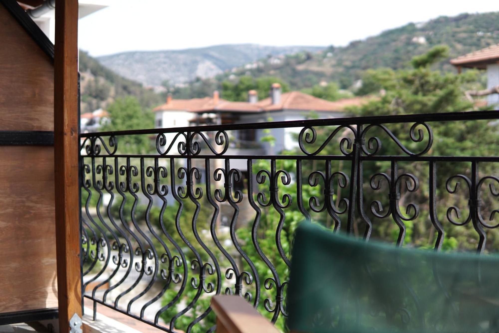 Alli Meria Hotel Defkalion מראה חיצוני תמונה