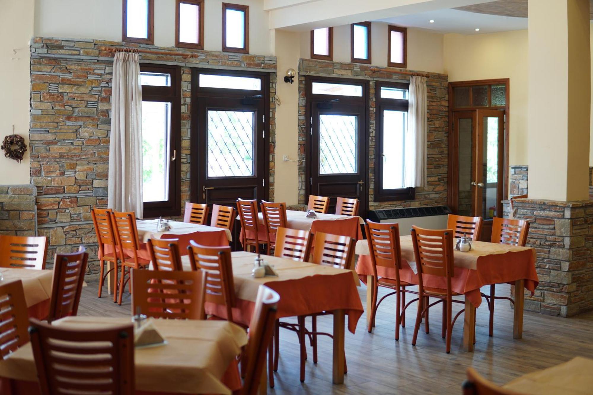 Alli Meria Hotel Defkalion מראה חיצוני תמונה